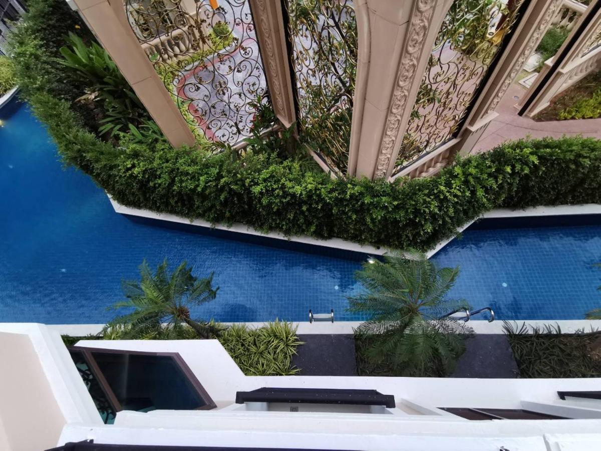 Espana Condo Resort Джомтьєн-Біч Екстер'єр фото
