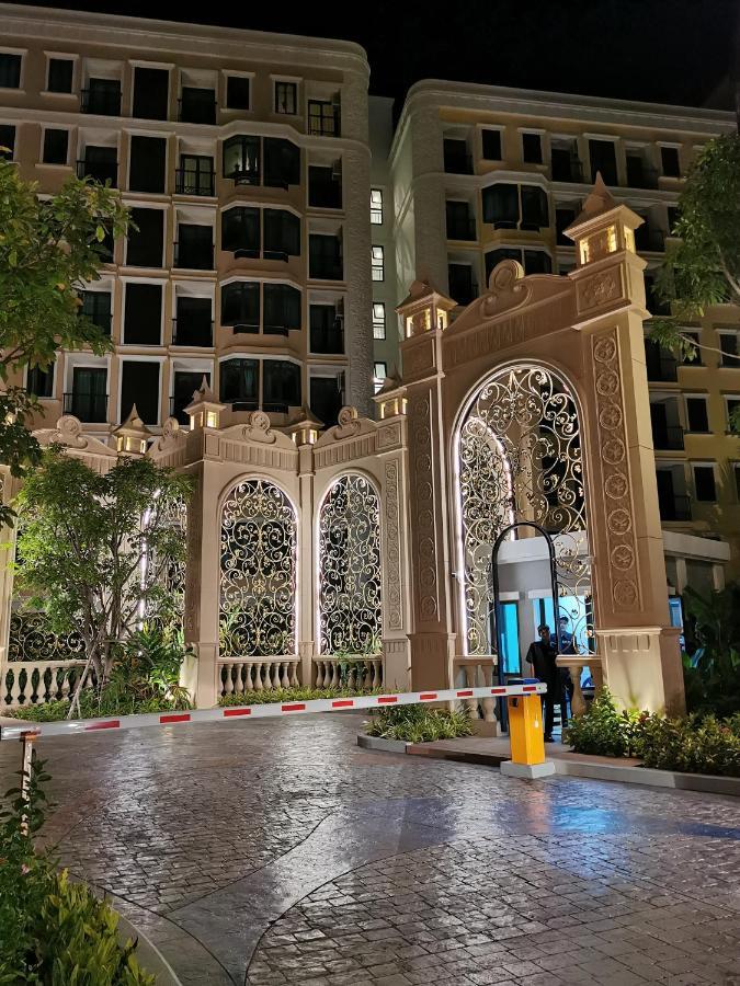 Espana Condo Resort Джомтьєн-Біч Екстер'єр фото